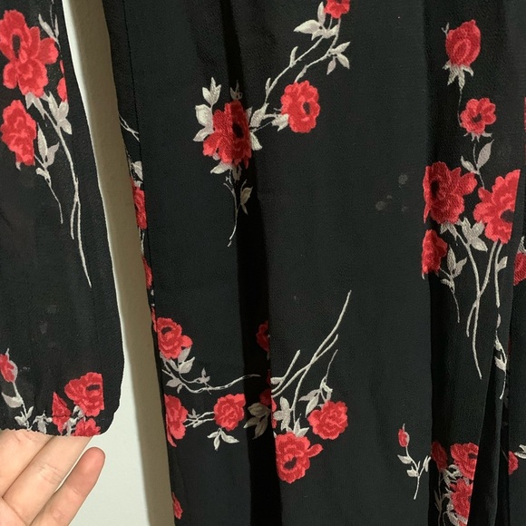 Reformation Nicole Floral Black Wrap Midi Dress Size: XS - Picture 9 of 9